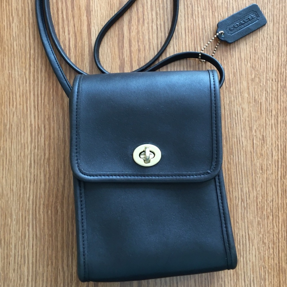 Vintage Coach Scooter Bag-Black leather